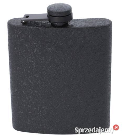 Czarna Chropowata Piersiówka ze Stali Ostrowy nad Okszą