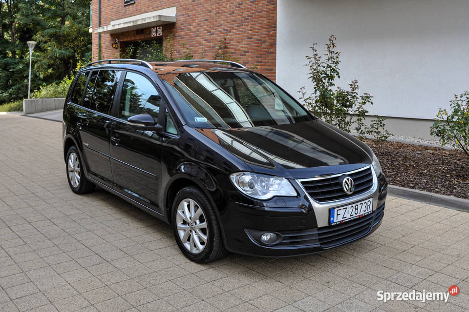 Volkswagen Touran Lift Bezwypadkowy Wrocław