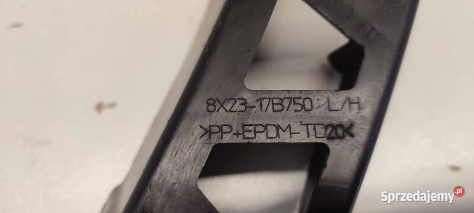 JAGUAR XF 250 ŚLIZG ZDERZAKA LEWY PRZÓD