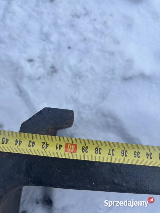 Sprzedam jedną widłę do palet