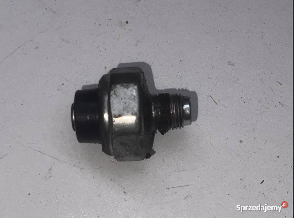 czujnik ciśnienia oleju Suzuki GSR 600 wielkopolskie Ostrzeszów