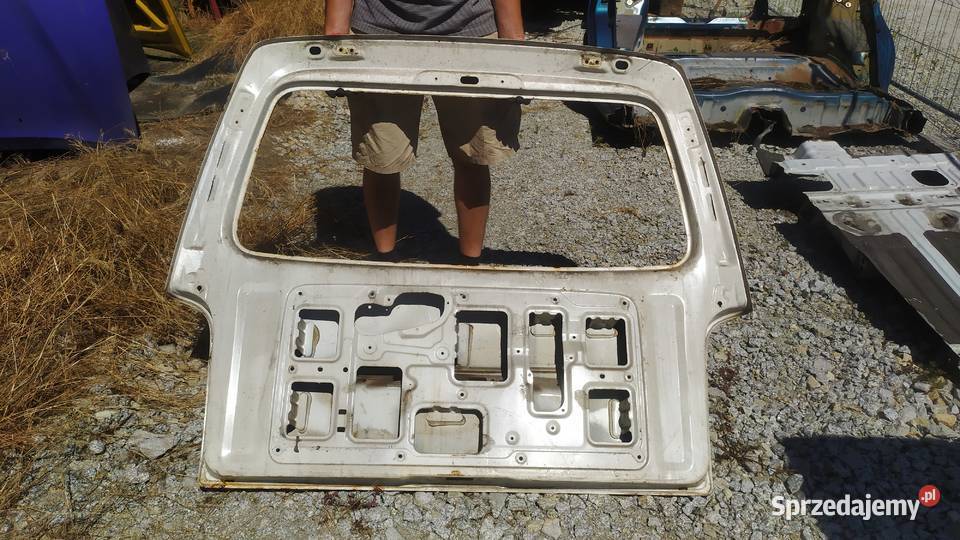 suzuki carry klapa tył osobowe