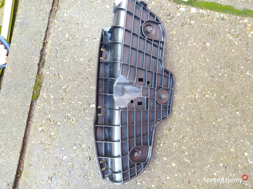 Ślizg zderzaka prawy przodu Ford kuga 2016 osobowe Rzeszów