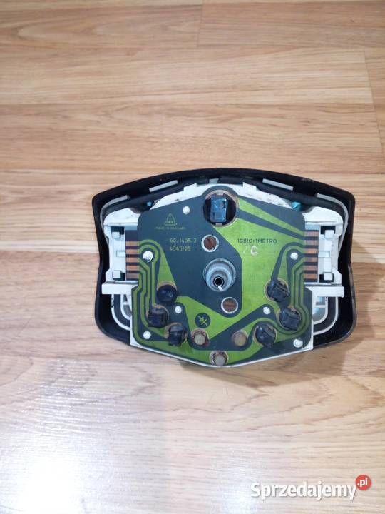 Fiat 126p stary typ prędkościomierz licznik 130 sprzedam