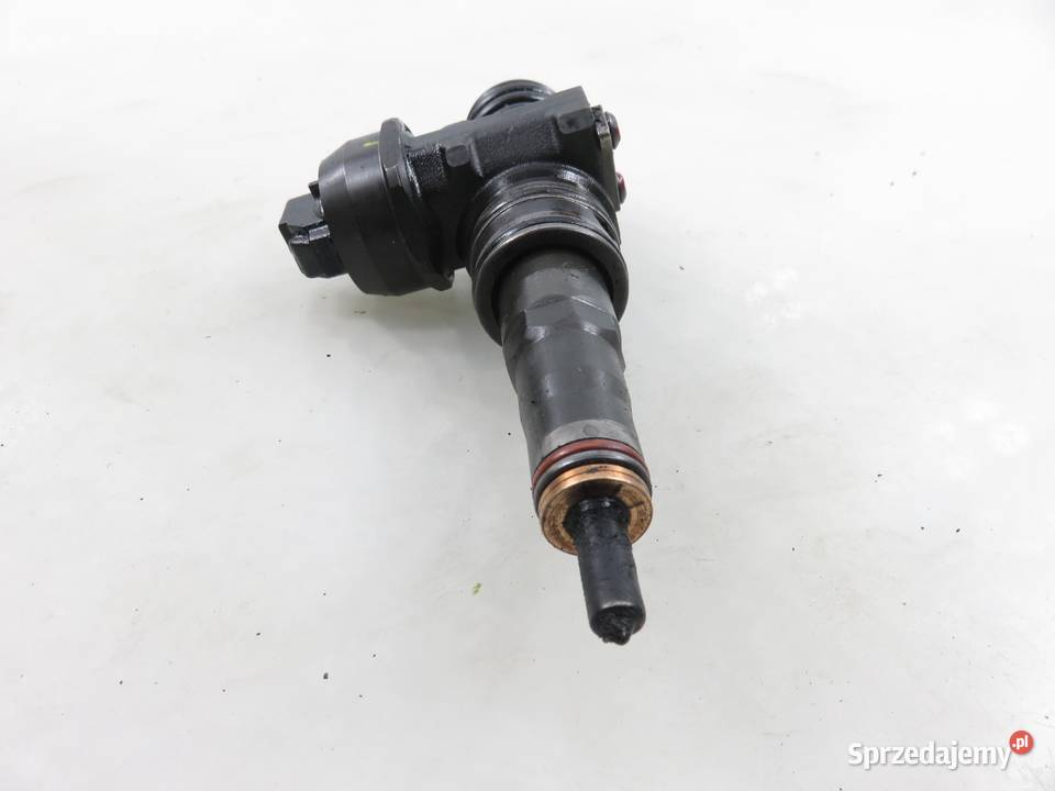 POMPOWTRYSKIWACZ VW CADDY III 19 TDI 038130073BN Pompowtryskiwacze