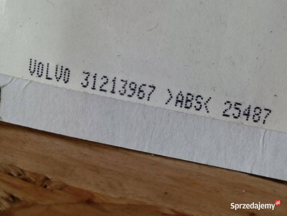 VOLVO XC90 XC70 V70 S80 XC60 S60 V60 EMBLEMAT sprzedam