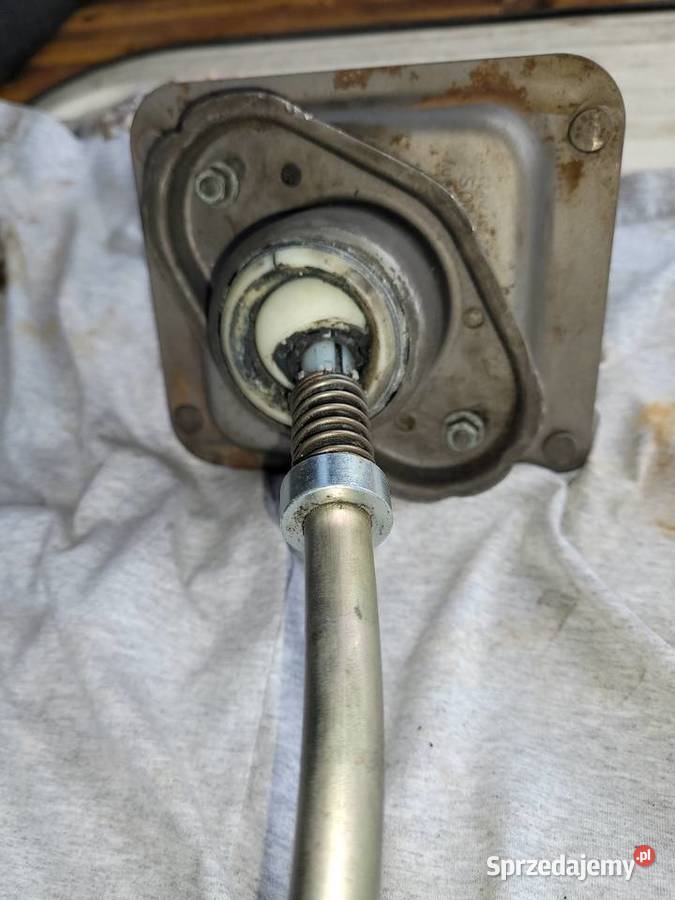Lewarek 4 biegi VW T3 niski tunel Pozostałe Otomino