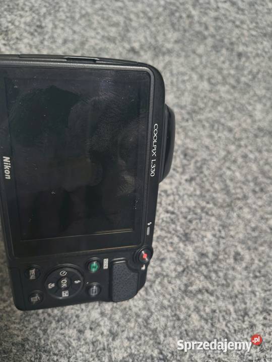 Syndyk sprzeda aparat fotograficzny Nikon Gdańsk