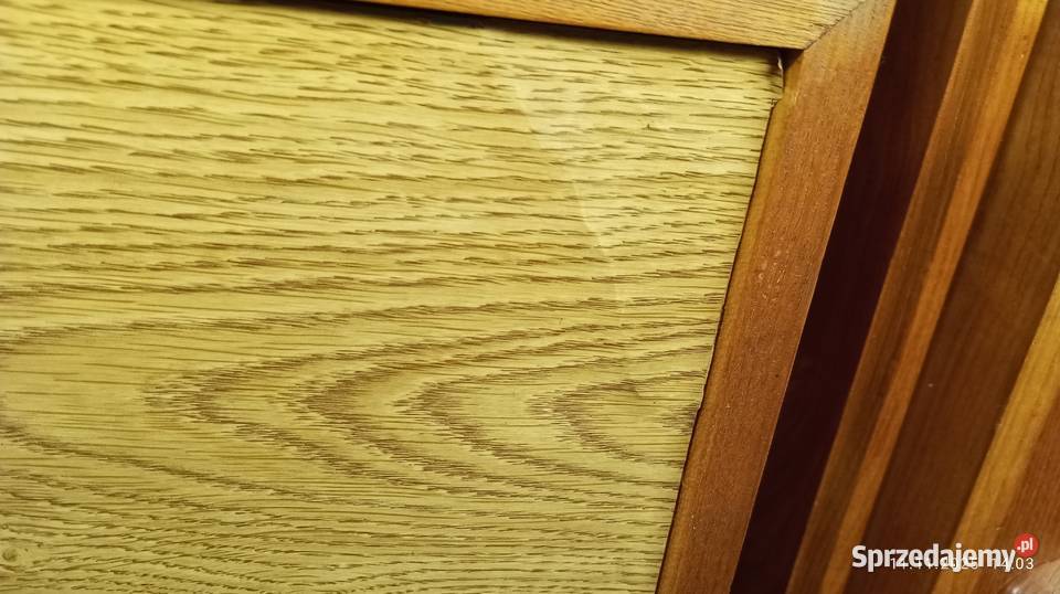 Regał lata 60 XX w Rajmund Teofil Hałas typ 1329