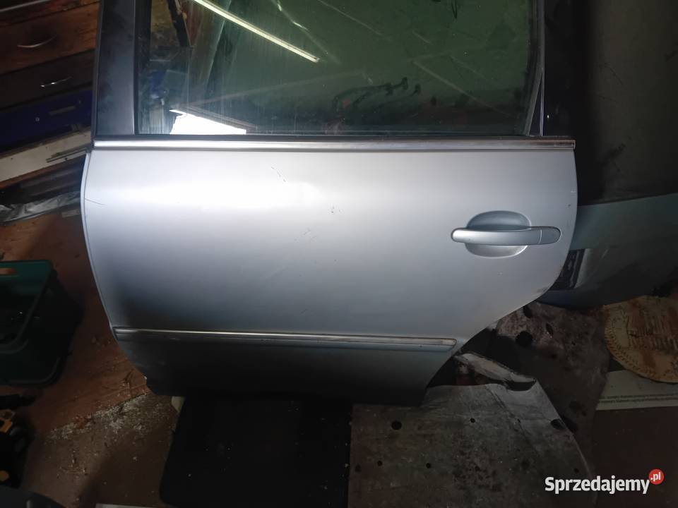Drzwi tylne lewe passat b5 fl kombi Ruszów