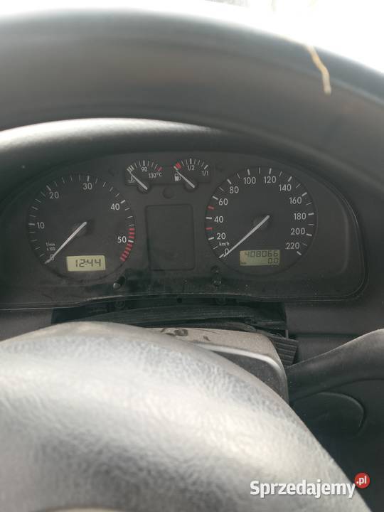 sprzedam VW passat B5 1 9 TDI na pompie 110 Radomsko