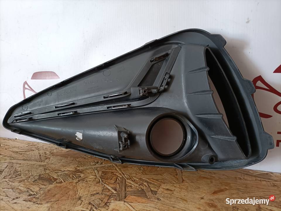 HYUNDAI I30 III LIFT 20 KRATKA HALOGENU ZDERZAK Pleszew