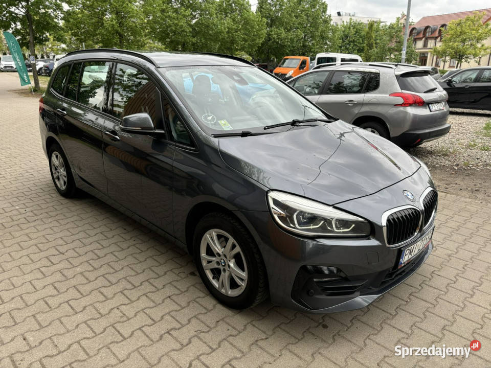 BMW 216 Gran Tourer 7os F46 światła przeciwmgielne Poznań