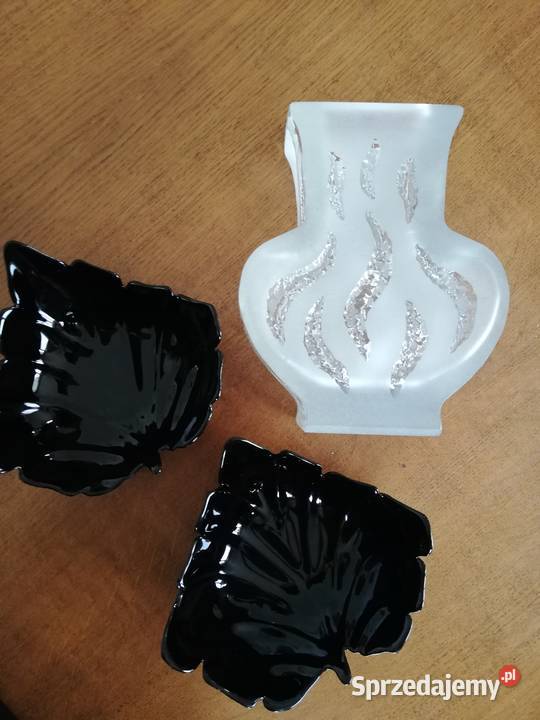 Szklany sygnowany wazon Ingrit Glashutte z Porcelana i szkło Gorlice