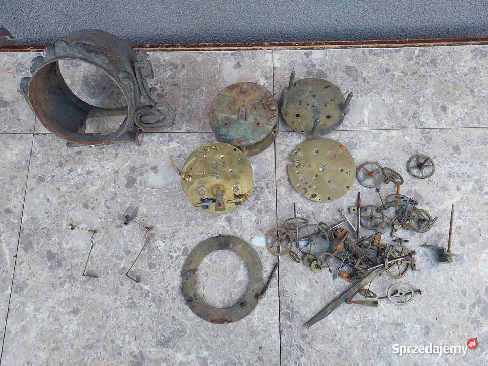 Zestaw części elementy mechanizmu starego zegara pomorskie Tczew