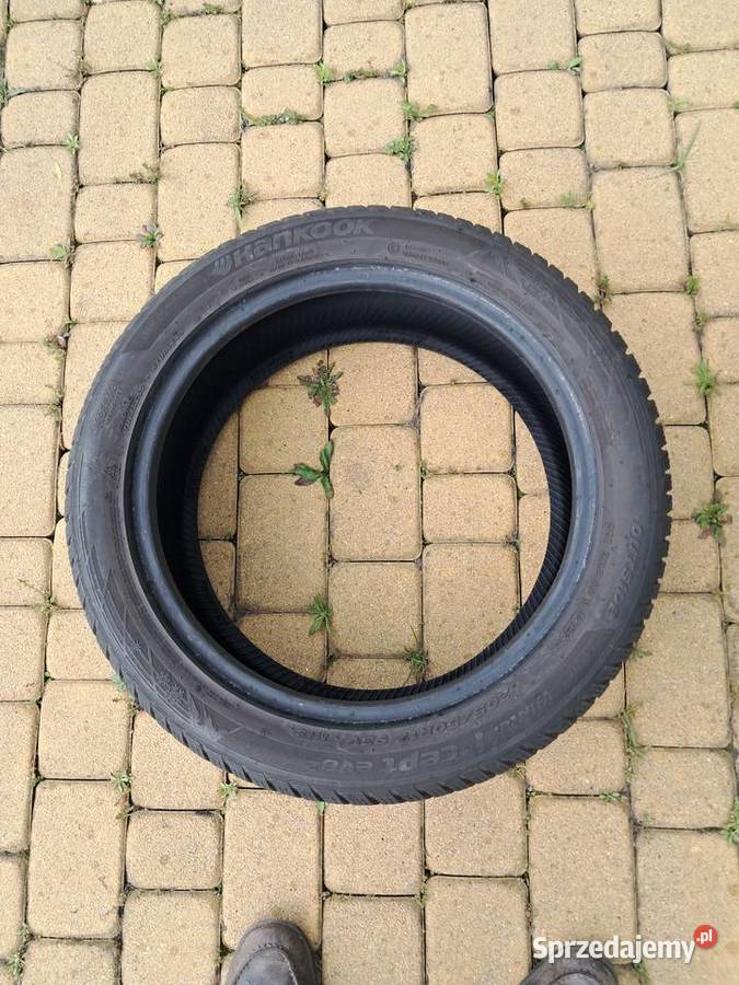 Sprzedam 2 opony zimowe Hankook20550 R17 Imielin