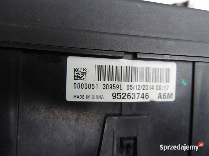 Opel Mokka 16 16V SKRZYNKA BEZPIECZNIKÓW
