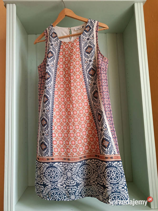 Wzorzysta sukienka only r 36 S