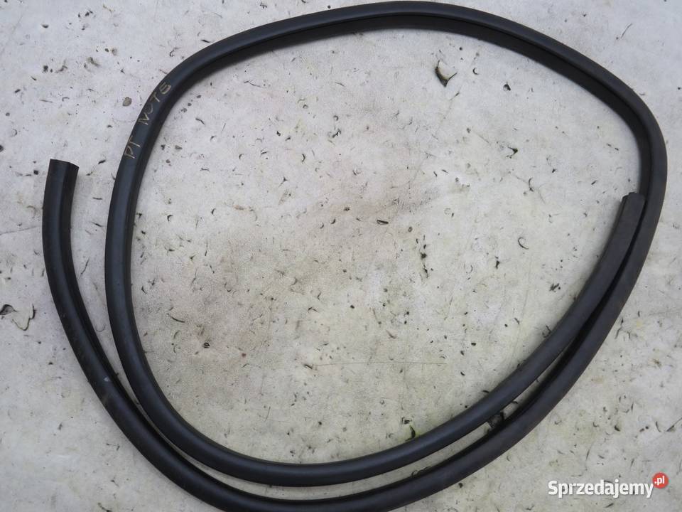 USZCZELKA DRZWI LEWY PRAWY TYŁ NOTE E12 Uszczelki sprzedam