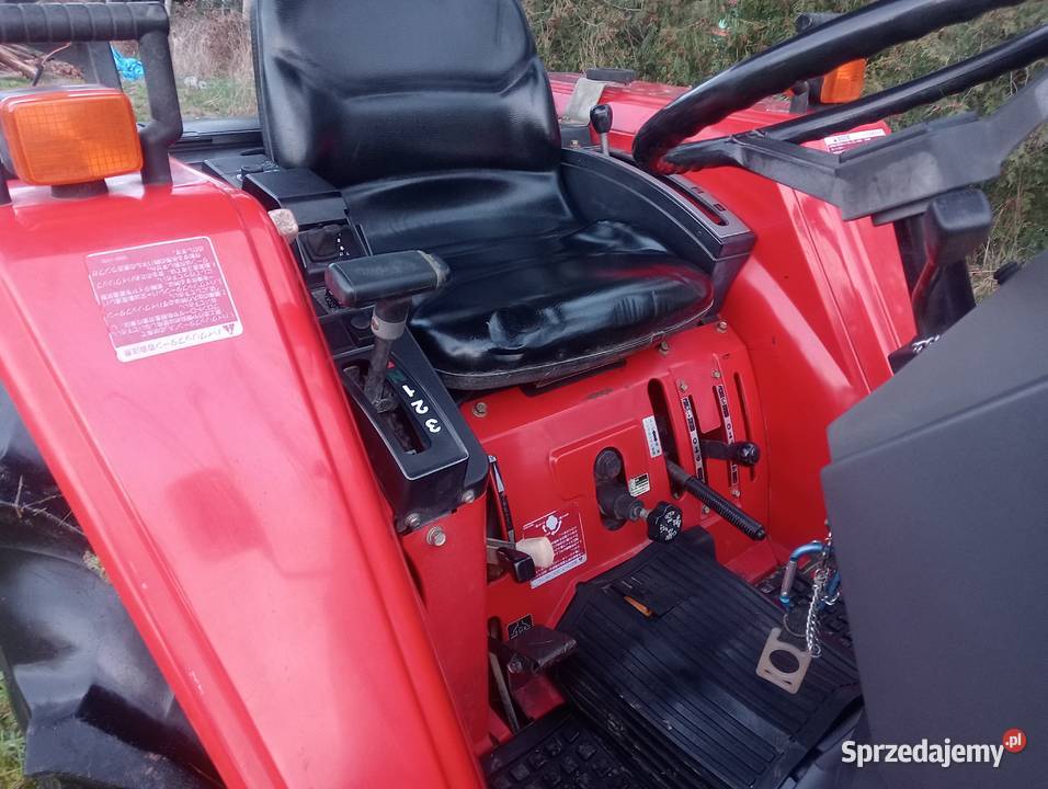 Yanmar 4x422 konny trzy gary 800 Mt