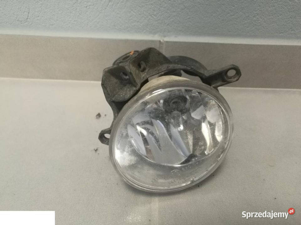 TOYOTA YARIS 2013 HALOGEN PRAWY PRZEDNI