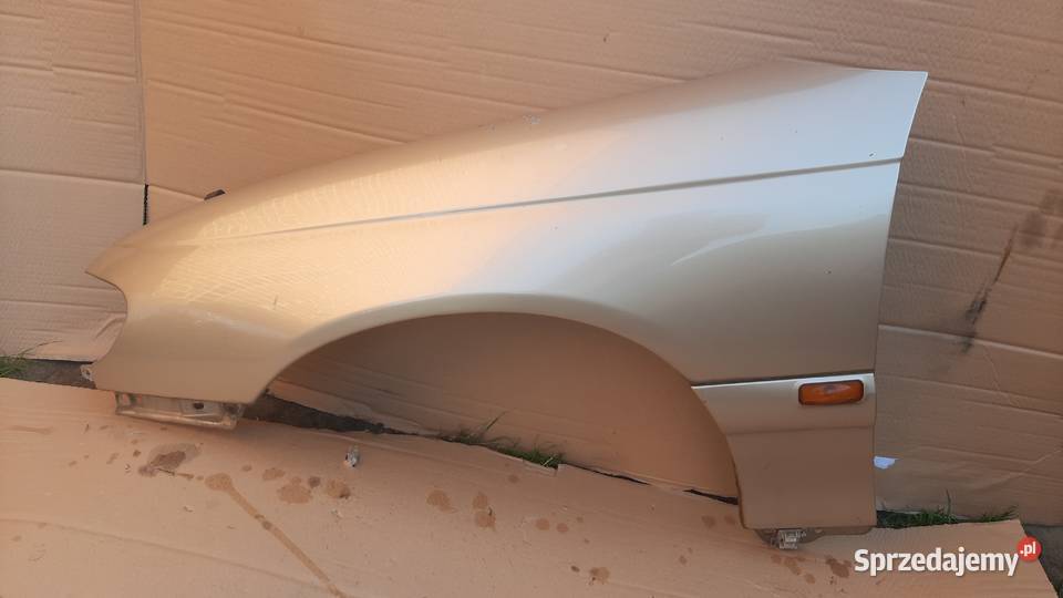 błotnik lewy przód przedni opel omega b lift lak Dębno