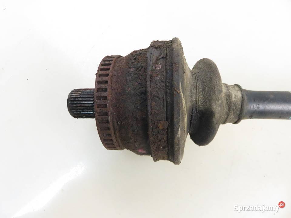 PÓŁOŚ LEWA TYLNA VW PASSAT B5 25 TDI osobowe sprzedam