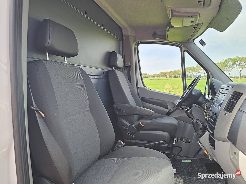 Volkswagen CRAFTER 35 20 blaszak 4x2 2016 225952km sprzedam