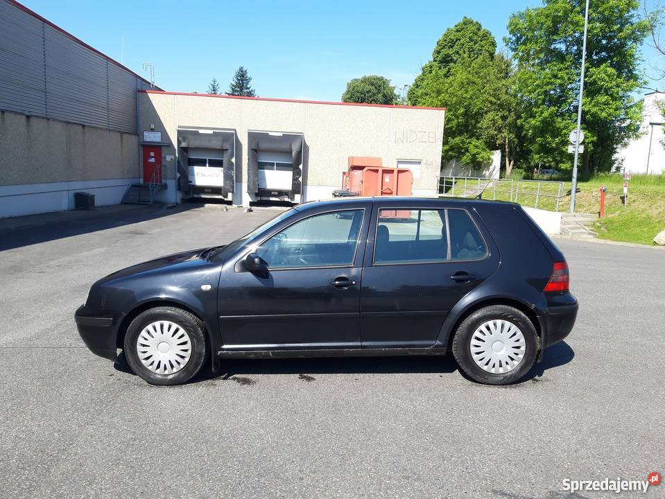 Volkswagen Golf 4 14 Benzyna 5 Drzwi Czarny łódzkie Zduńska Wola