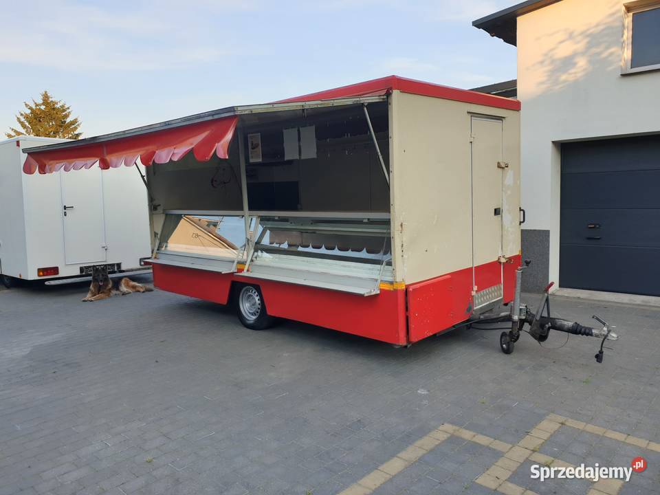 Przyczepa Gastronomiczna Autosklep food truck gastronomiczne
