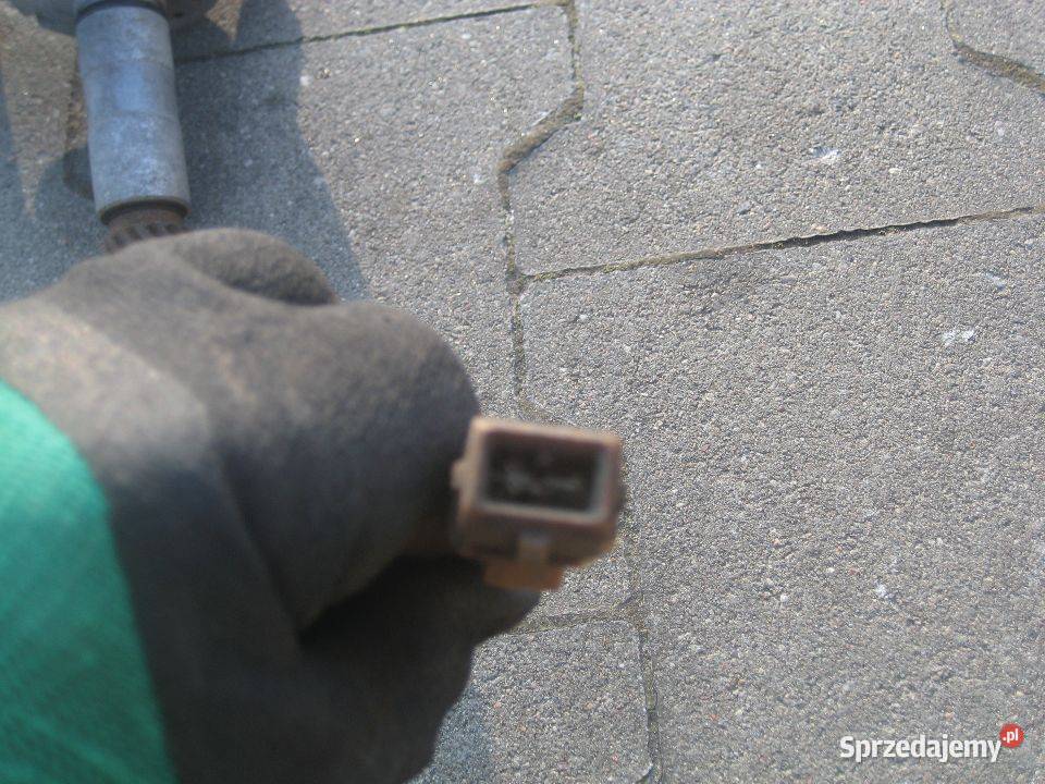 volvo 740 aparat zapłonowy 0237402013 bosch 2pin osobowe Rakoniewice