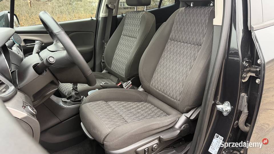 Opel Mokka 14T 140 2014 Gaz Mały przebieg Zarej radio Konin sprzedam