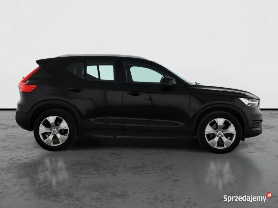 Volvo XC40 D4 AWD Bielany Wrocławskie
