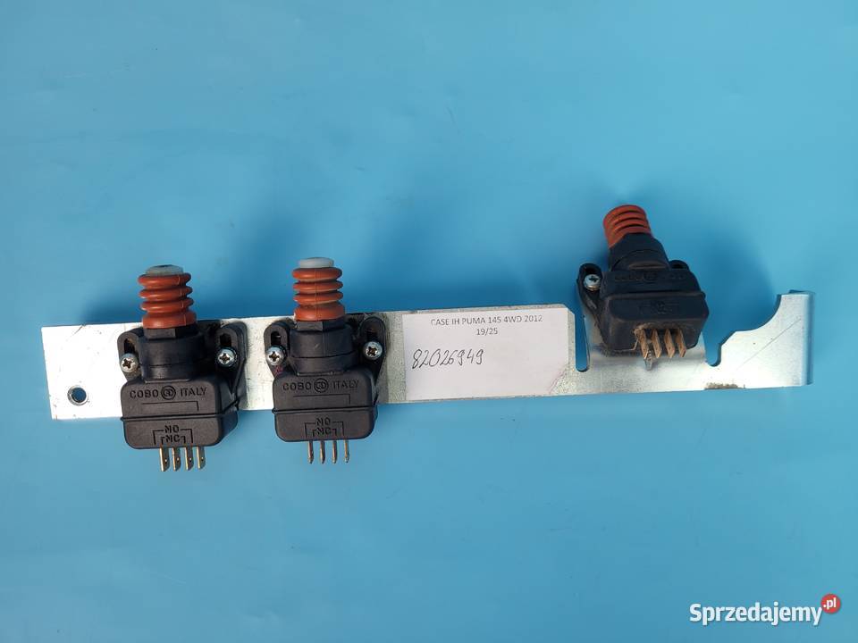 CASE IH PUMA 145 12r WŁĄCZNIK PRZEŁĄCZNIK Kolno sprzedam