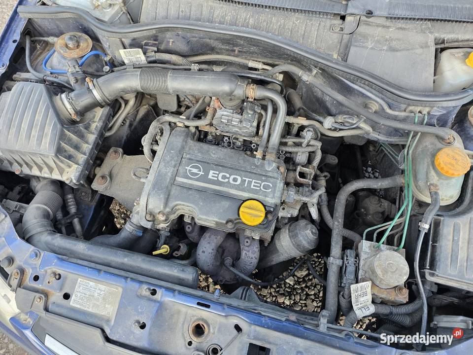 Opel corsa c 10 wszystkie części lampa zderzak Rzeszów