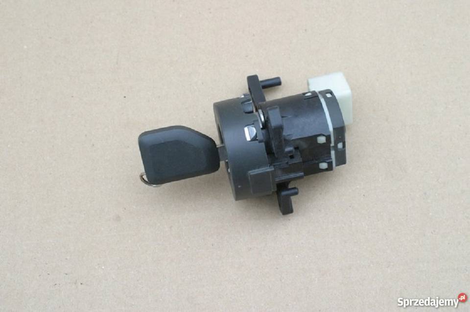 VOLVO FH4 STACYJKA Z KLUCZYKIEM SPRAWNA ciężarowe Wyposażenie wnętrza lubuskie Bieleń