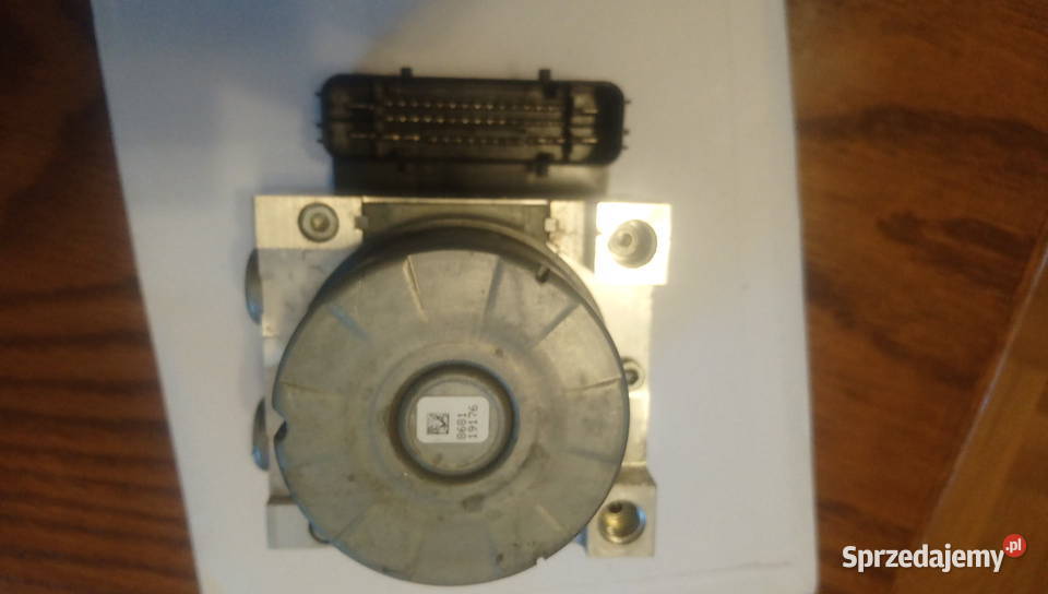 Rozdzielacz pompa ABS Ford Edge mk2 USA Siepraw