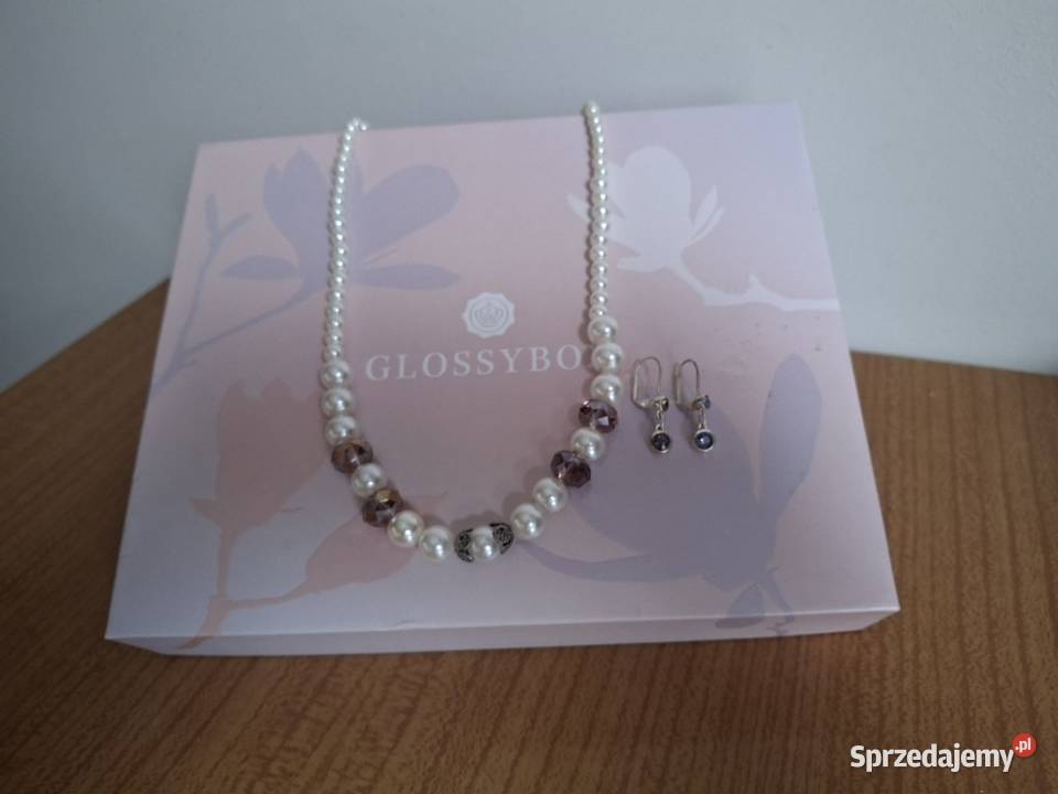 Sprzedam zestaw korale i srebrne kolczyki Lublin