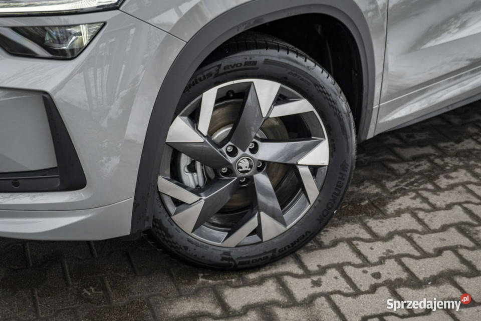 koda Kodiaq Sportline 20 TDI 193 DSG 4x4 światła do jazdy dziennej Łódź