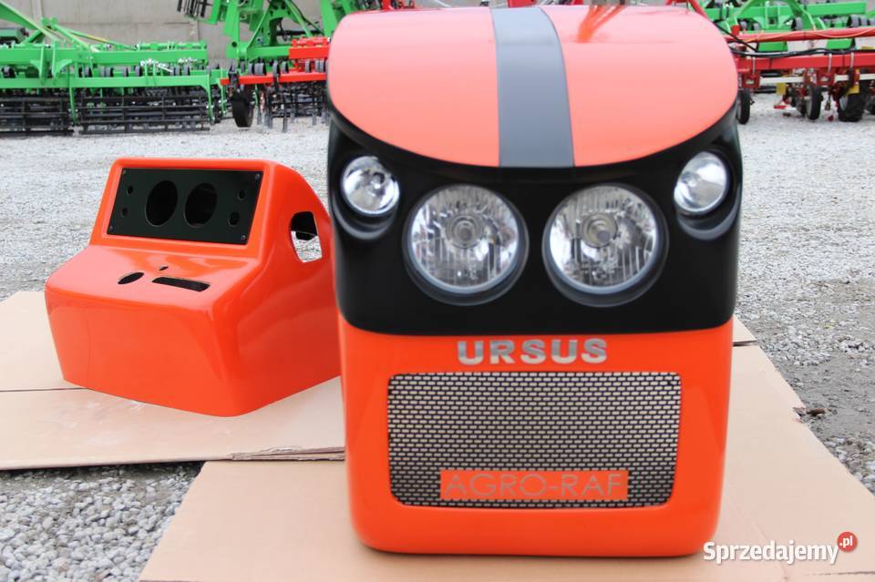 Maska ciągnikowa tworzywo Ursus C360 C360 model nieuszkodzony