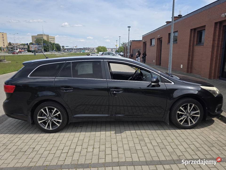 Toyota Avensis t27 Avensis Krosno sprzedam
