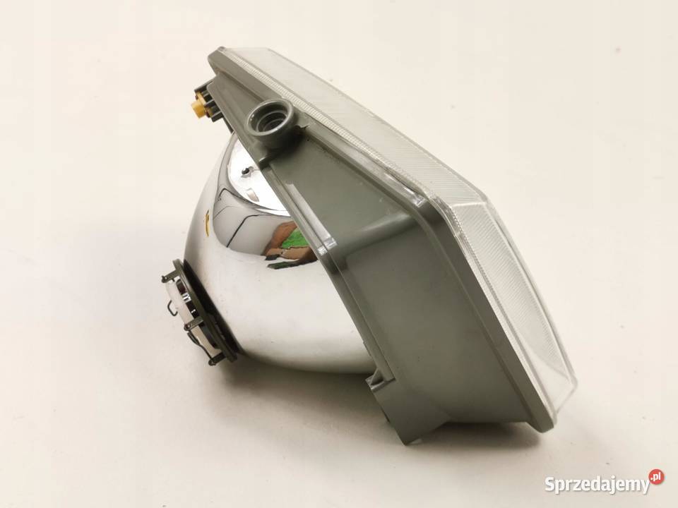 LAMPA LEWY PRZÓD FIAT 127 19711995 VALEO 084886 osobowe Lampy przeciwmgielne