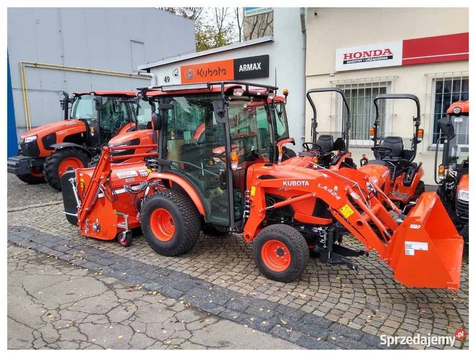 Ciągnik komunalny Kubota B2261 Kubota Częstochowa