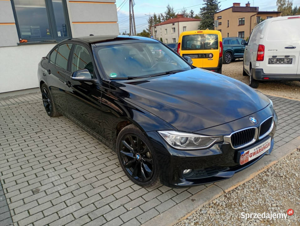 BMW 330 BMW 330D xDrive ładny stan 4x4 sedan F30 ESP Chełm Śląski
