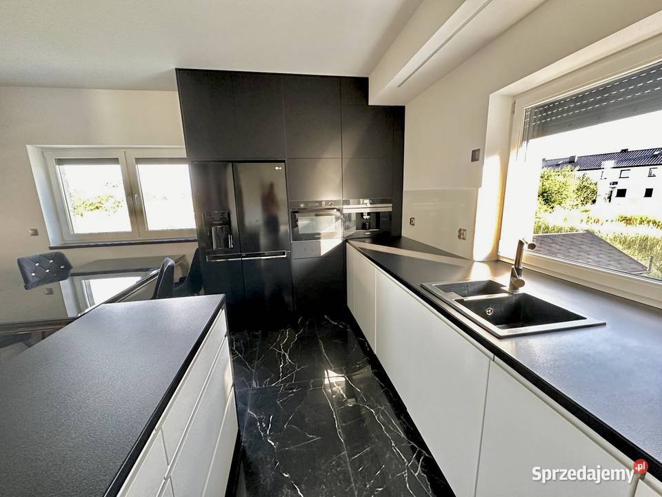 Bezczynszowa szeregówka w Zabrzu Grzybowice mieszkalny Zabrze