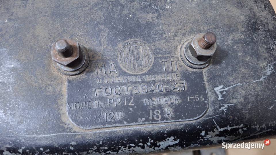 Regulator napięcia RR12 12 1953 Gaz 12 ZiM Rok produkcji 1953 małopolskie Kraków