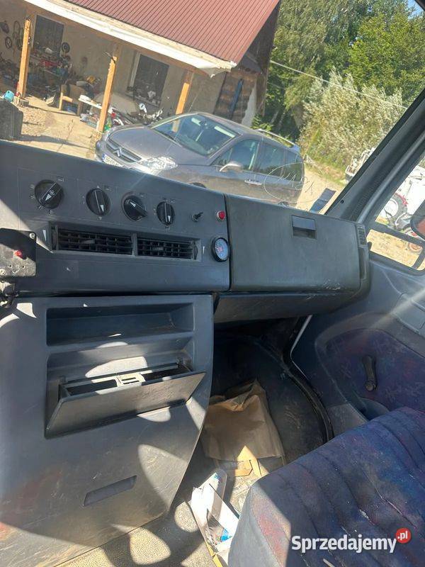 Wywrotka Wywrot Kiper HDS MERCEDES Vario 814D