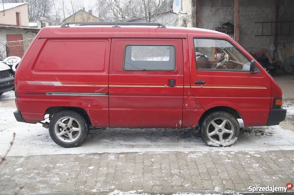 Nissan vanette 2