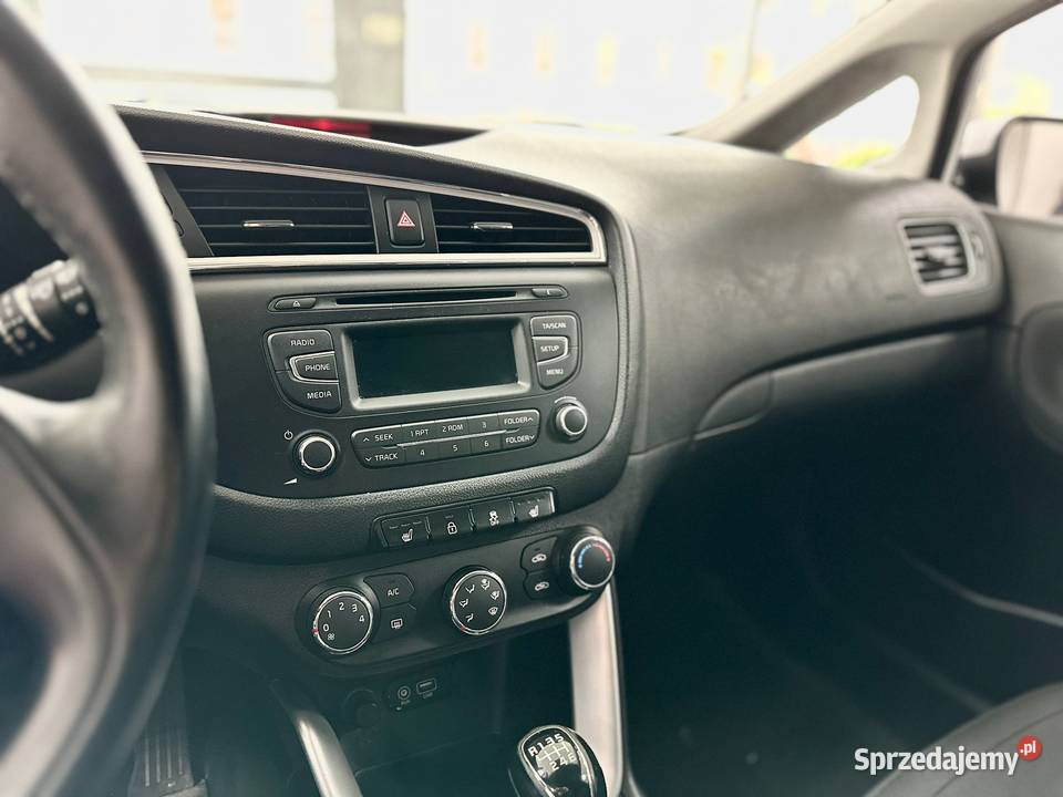 Kia Ceed 16 benzyna 135 102740 Cee'd Zgorzelec