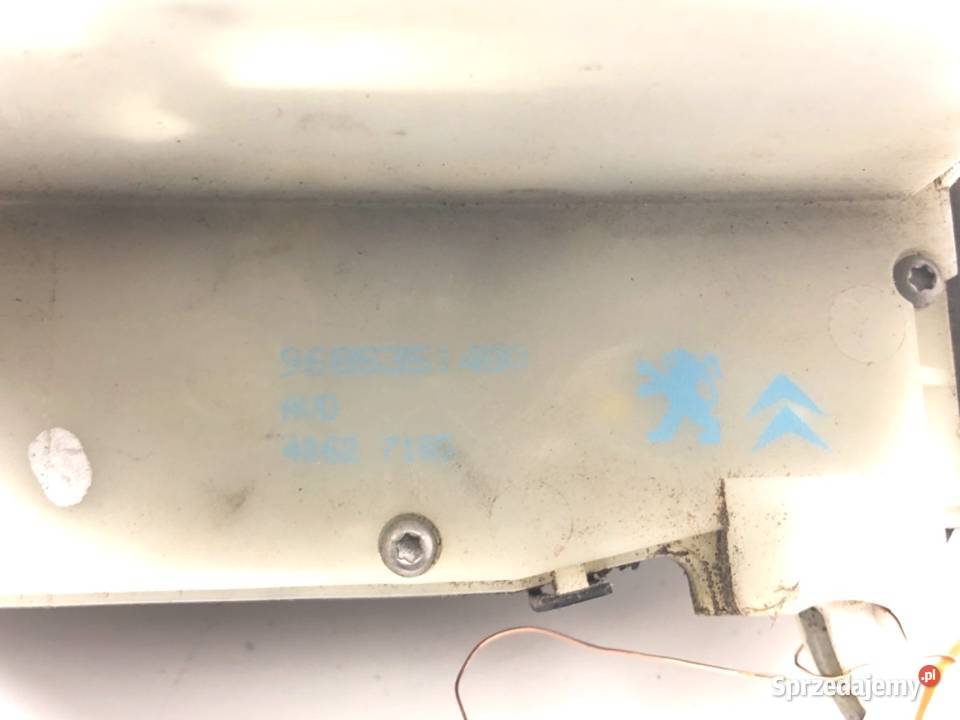 ZAMEK DRZWI PRAWY PRZÓD CITROEN C4 II Hatchback